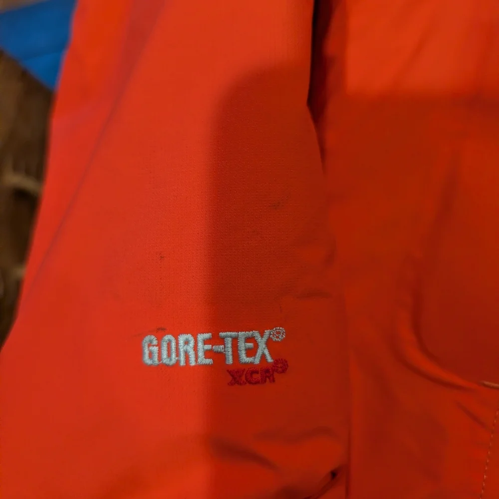 Eider IBA Gore-tex Ski Snow Jacket Red